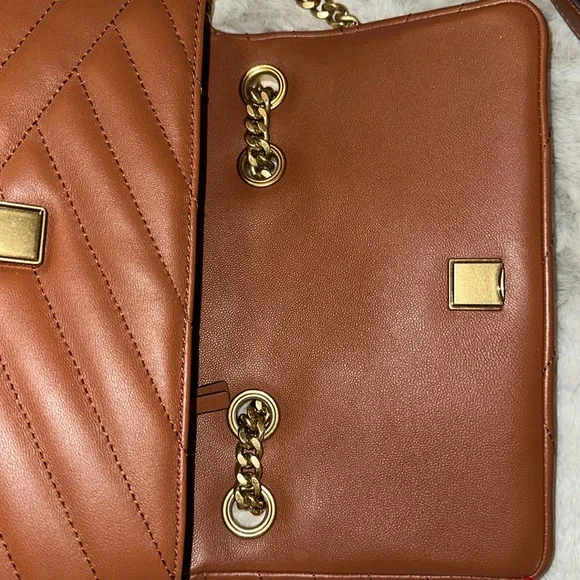 Tory Burch Kira Chevron small convertible shoulder bag - Picture 4 of 8